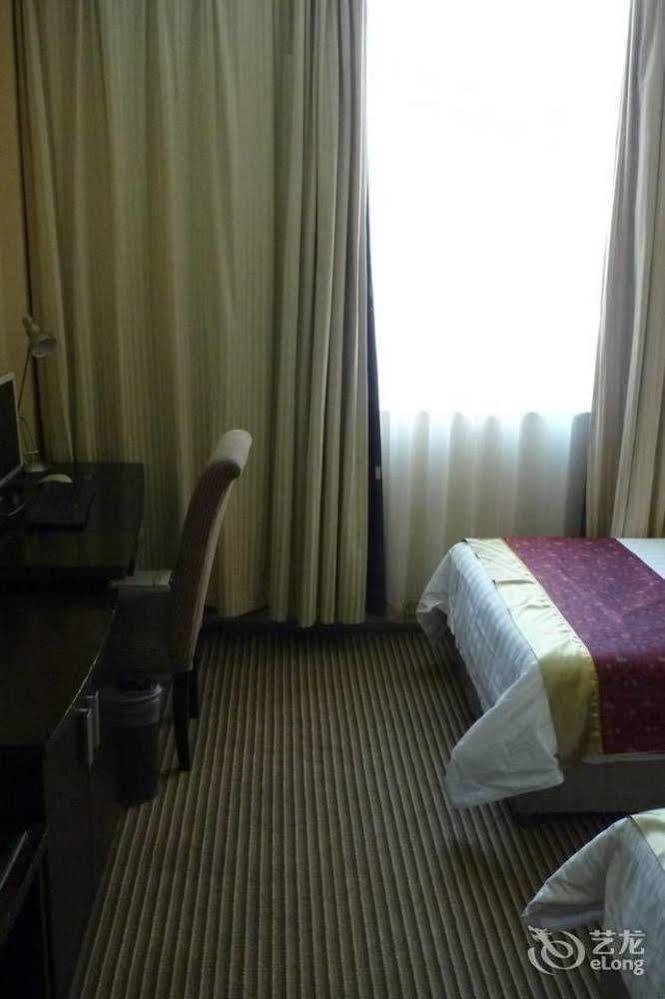 Jinan Hairun International Business Hotel Екстериор снимка