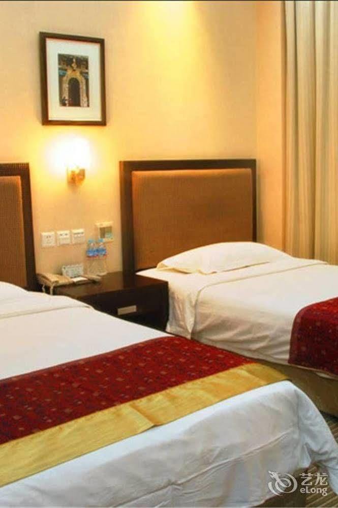 Jinan Hairun International Business Hotel Екстериор снимка